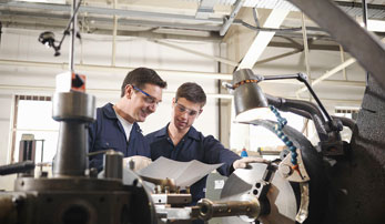 聚氨酯增硬劑，專為提高仿木硬泡制品的結構強度設計，使其手感更像木材